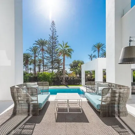Feriehus Excepcional Cerca Playa De Cortijo Blanco Marbella